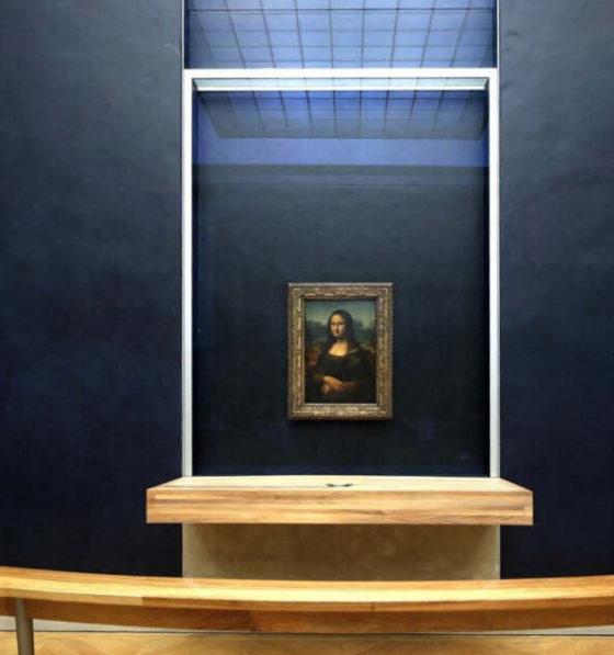 The Mona Lisa - The Louvre Auctions Experiences